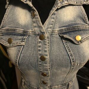 NEVER WORN Sexy Sleeveless Backless Halter Top Light Denim Dress w/ Belt Loops